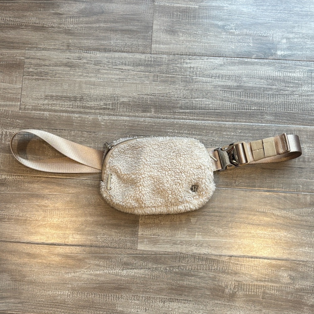 Lululemon Cream Sherpa Belt Bag